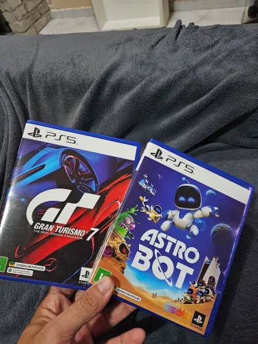 Gran Turismo 7 e Astro Bot ps5