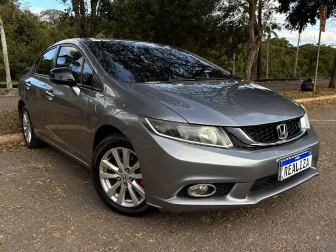 Honda Civic Sedan LXS 1.8/1.8 Flex 16V Aut. 4P 2014