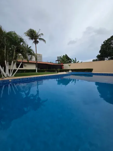 Casa de eventos no olho d'água excelente localização. 