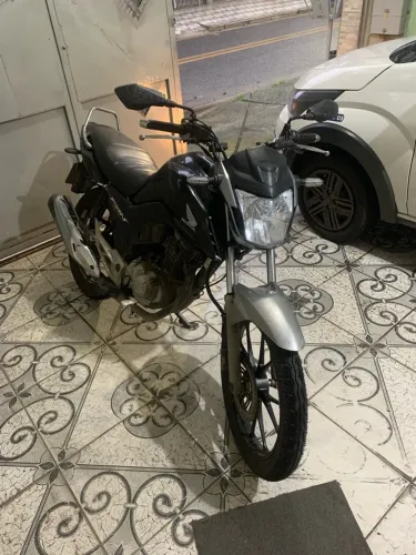 Não tem nada pra fazer na moto