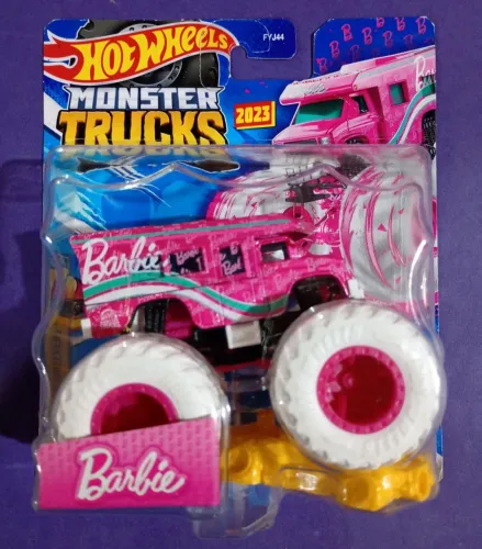 Hot Wheels - Barbie Monster Trucks 