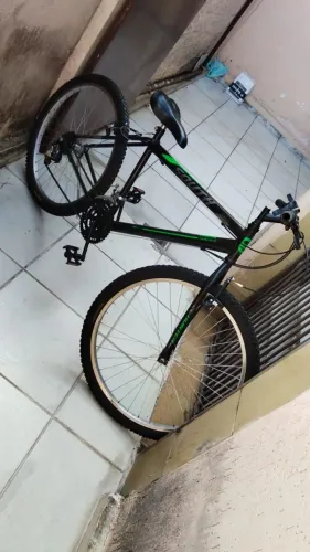 Bicicleta sem nova poukos meses de uso aro 26 motivos da venda compro uma elétrica chama 