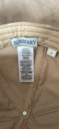 Boné burberry 