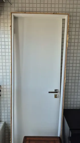 Porta completa - Pormade