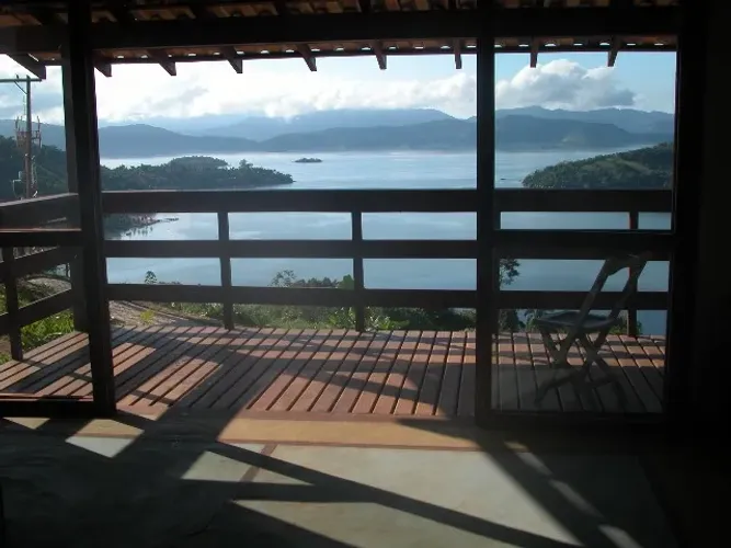 ALUGUEL MENSAL FLAT COM VISTA EM PARATY-RJ