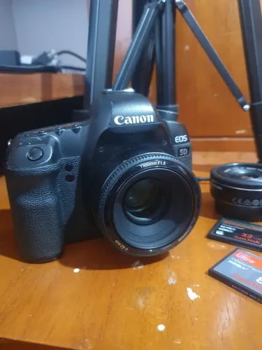 Canon 5d Mark II Kit Completo / 50mm F1.8 & 40mm F2.8