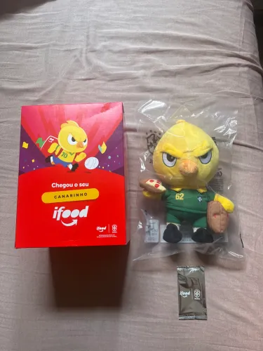 Canarinho iFood Copa 62 com card lacrado