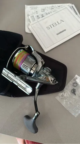 Molinete shimano stella 3000xgk