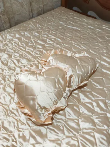 colcha de cama casal bege com babado
