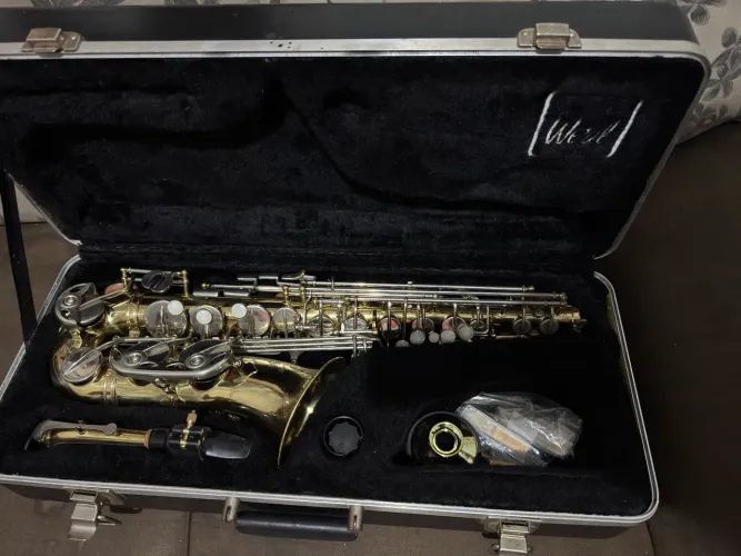 Saxofone alto Weril Alpha A130