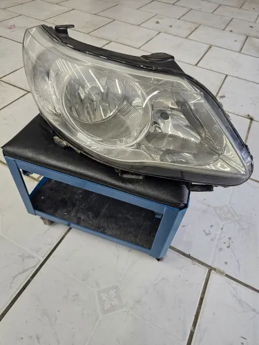 Farol Lado Direito Volkswagen Gol Voyage G5 Foco Duplo Original. Parcelo no Cartão.