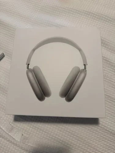 AirPods Max