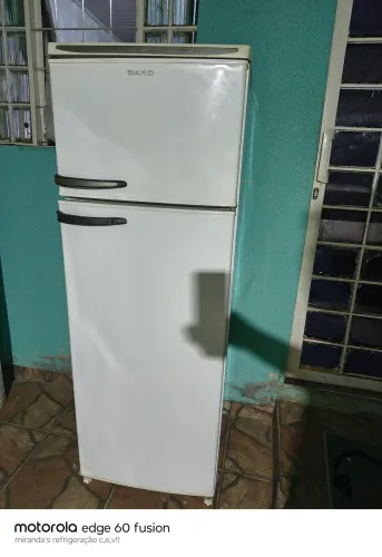 Geladeira Dako todo ?