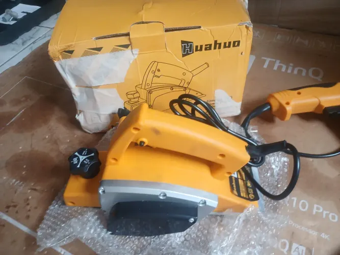 VENDO PLANER ELETRICA