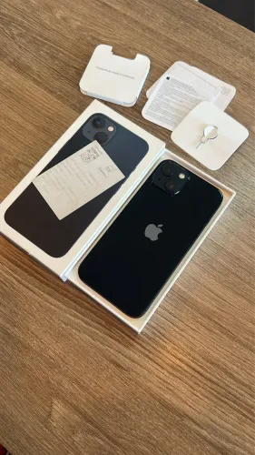 iPhone 13 - 128GB