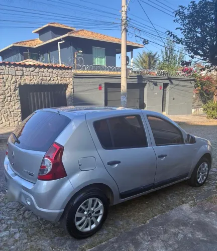 Renault Sandero Expression Hi-flex 1.6 8V 5P 2011