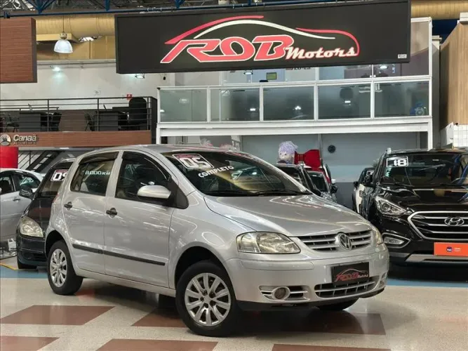 Volkswagen Fox Plus 1.6mi/ 1.6mi Total Flex 8V 4P 2005