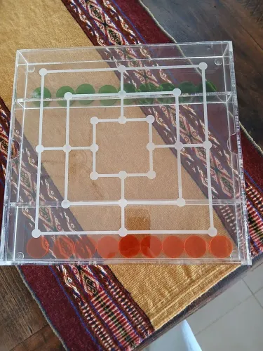 Jogo de trilha modelo luxo,100% acrílico ,30x30 cms