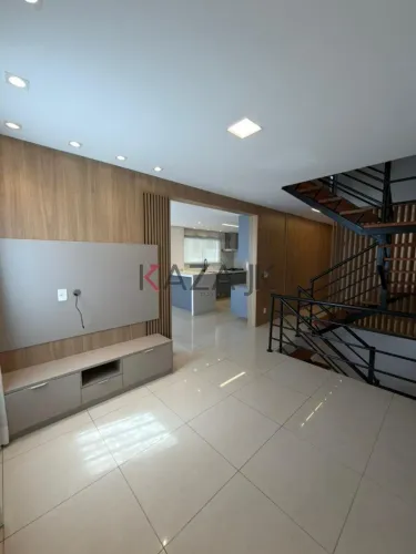 Comprar/vendo: Casa sobrado à venda, reformado, no condomínio Reservatto, Engordadouro, Ju