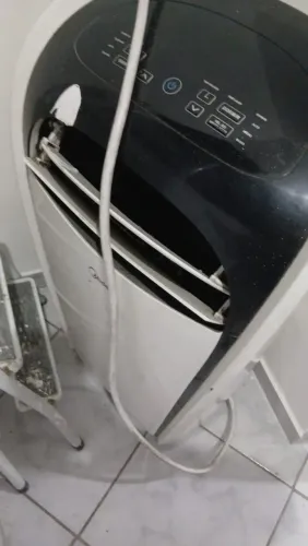 Ar portátil Midea 12bts