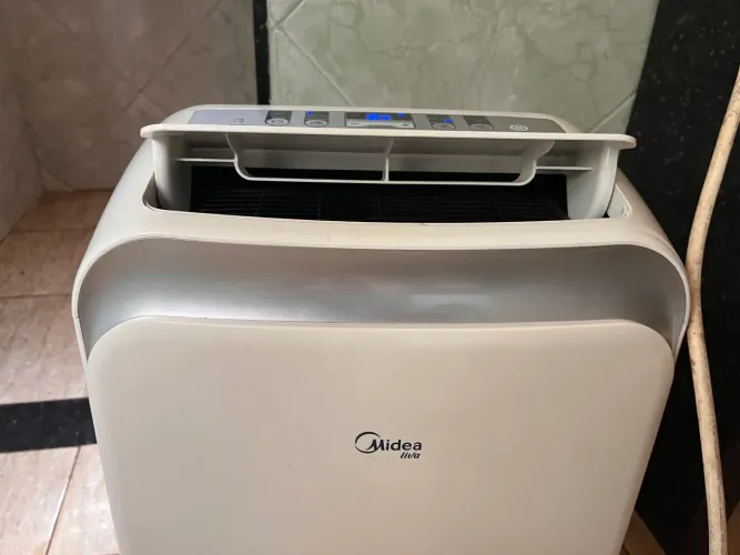 Ar condicionado semi novo
