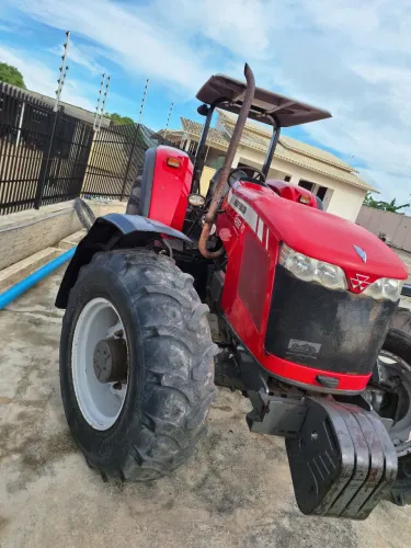 Trator massey ferguson 4292 HD