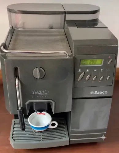 Máquina de café Saeco Royal Digital