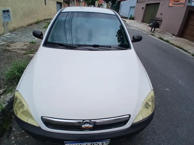 Chevrolet Montana 1.4 8V Conquest Econoflex 2P 2010