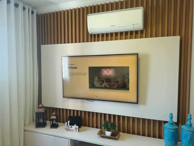 Painel para TV e home com 3 gavetas