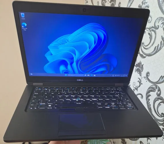Notebook Dell,Core i5 7° geração,Ssd 256gb,8gb de ram,teclado luminoso,super rápido