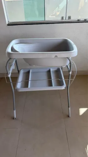 Banheira de bebê com trocador 