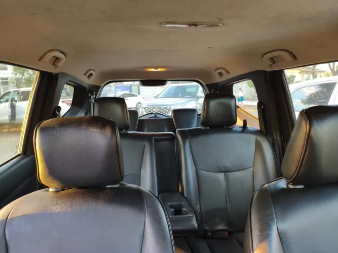 Nissan Livina Grand SL 1.8 16V Flex Fuel Aut. 2014