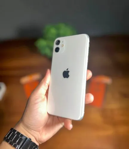 iPhone 11 Conservado Sem Problemas