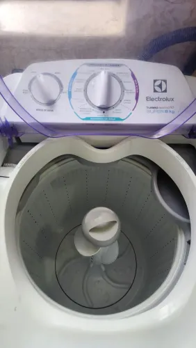 Máquina de lavar Eletrolux 8kg