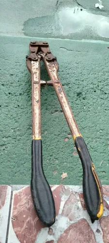 Chave tesoura para vergalhão 80cm