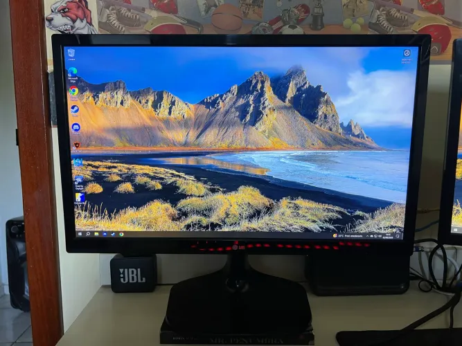 Monitor LG 23" Full HD IPS (Modelo 23MP55) - Excelente Estado!