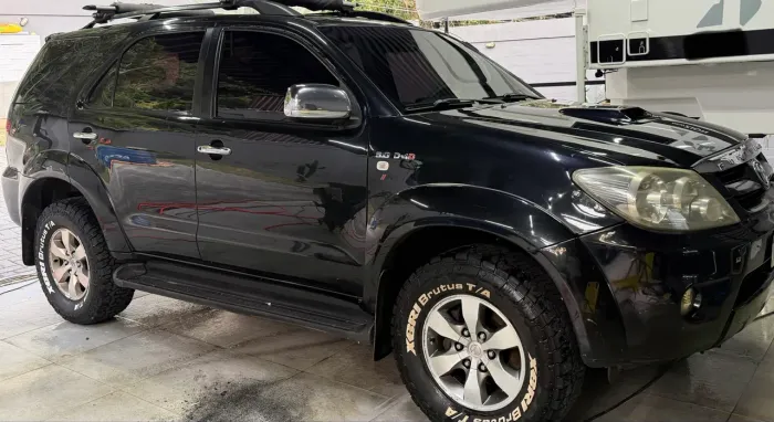 Toyota Hilux SW4 SRV D4-d 4X4 3.0 TDI Dies. AUT 2008