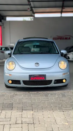 Volkswagen New Beetle 2.0 MI Mec./aut. 2010