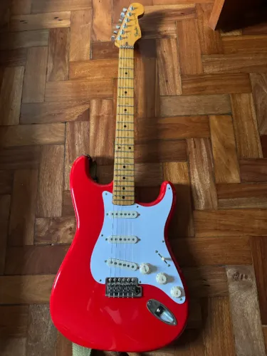 Fender Stratocaster Made in Japan MIJ 1989 restaurada com captadores fender custom shop