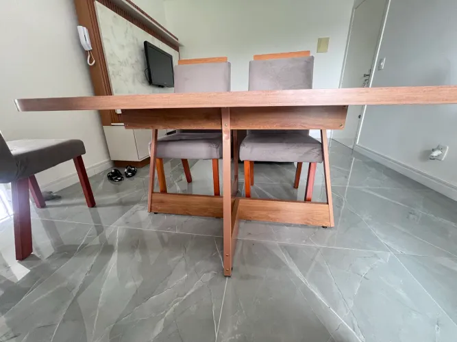 Mesa madeira 1,60