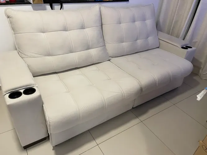 Sofá retrátil