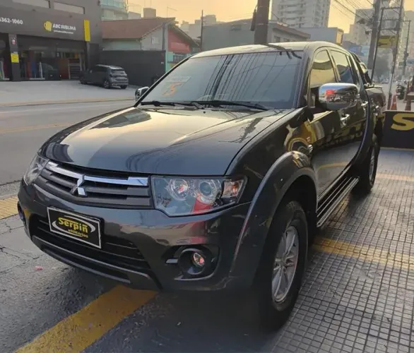 Mitsubishi L200 Triton HPE 3.5 CD V6 24V Flex Aut. 2015
