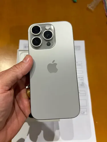 iPhone 16 Pro 256GB 