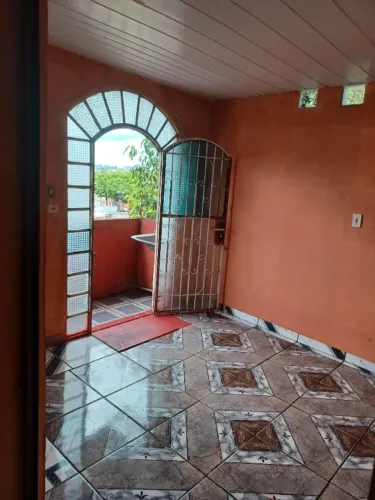 Aluga-se apartamento no Conjunto Ajuricaba com 1 quarto prox. Arena da Amazônia