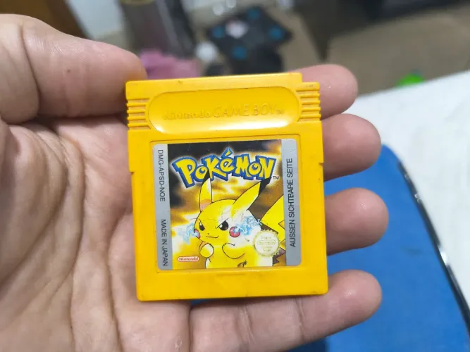 Pokémon Yellow 100% Original de Game Boy.