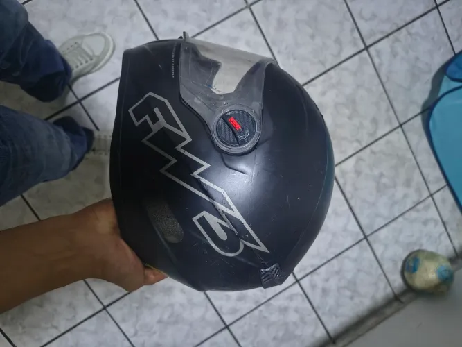 CAPACETE FW3 GT CLASSIC PRETO FOSCO