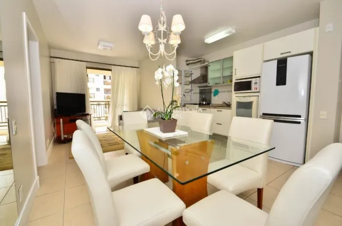 Apartamento de 3 dormitórios 80m2 privativos 1 vaga de garagem no bairro Pantanal