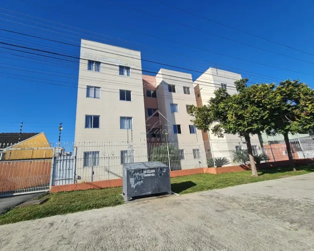 APARTAMENTO com 3 dormitórios à venda com 66.67m² por R$ 390.000,00 no bairro Hauer - CURI