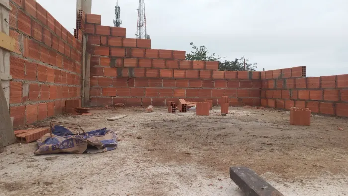 Preciso de CARPINTEIRO