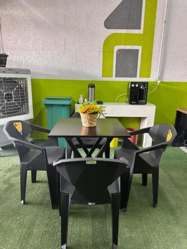Jogo de Diamante com Mesa de Madeira - NOVA